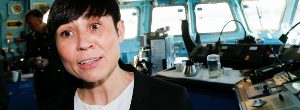Forsvarsminister Ine Marie Eriksen Søreide (H) er med på markering om bord på fregatten KNM Roald Amundsen i Oslo. Det vi skal markere er at Norge nå overtar kommandoen over en av Natos stående maritime styrker, SNMG1 (Standing NATO Maritime Group One). 							Foto: Terje Pedersen / NTB scanpix