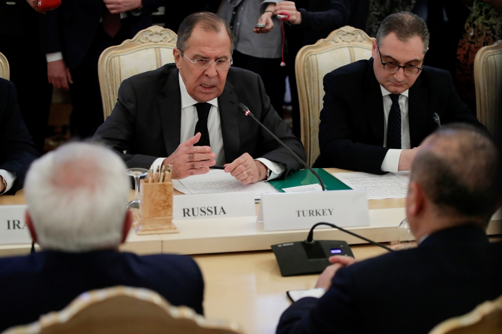 Sergey Lavrov i samtalar med Tyrkias innenriksminister Mevlut Cavusoglu 20. desember													AP Photo/Pavel Golovkin